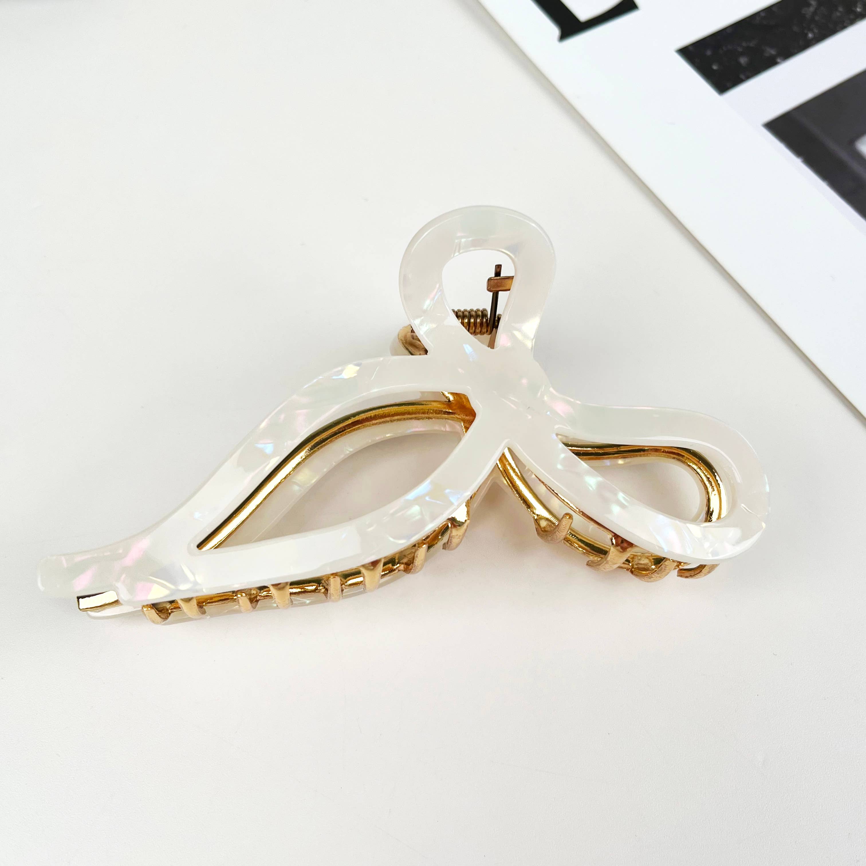 Oversize Butterfly Bow Hair Clip